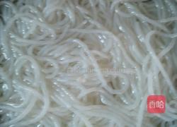 凉拌粉丝的做法图解1