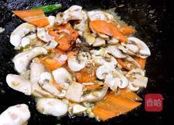 口蘑炒瘦肉的做法图解10