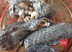 乌鸡阿胶炖汤的做法图解1