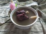 红豆地瓜筒骨汤的做法[图]