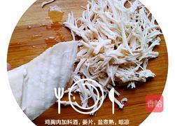 鸡丝黑椒牛肉意面的做法图解1