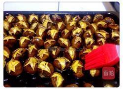 烤蜂蜜板栗的做法图解8