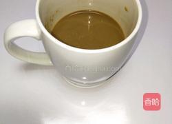 牛奶咖啡咖啡的做法图解2