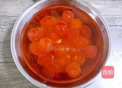 广式月饼(100克莲蓉蛋黄馅)的做法图解5