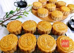 广式月饼（100克莲蓉蛋黄馅）的做法图解36