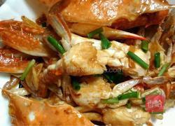 葱姜蟹的做法图解4