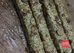 芝麻花生糖的做法图解9