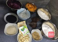 南瓜紫薯豆豆包的做法图解2