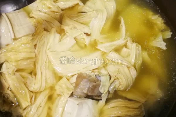 精炖腐竹排骨汤