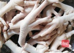盐焗鸡爪的做法图解1