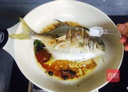 茄汁金鲳鱼的做法图解12