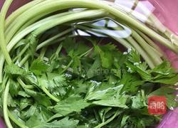 芹菜香干的做法图解1
