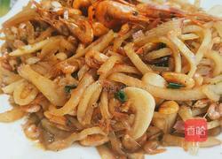 红萝卜丝炒河虾的做法图解5