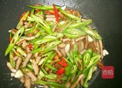 油豆腐炒肉的做法图解3