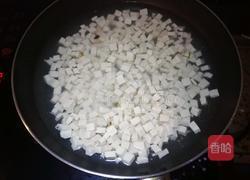 小葱香菇豆腐馅水饺的做法图解3