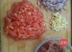 肉酱茄汁意面的做法图解1