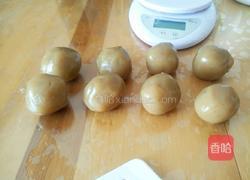 广式白莲蛋黄月饼的做法图解8