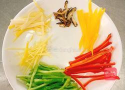 五彩鱿鱼丝的做法图解2