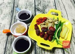 红枣枸杞当归鸡脚的做法图解1