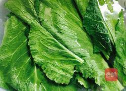 芥菜猪肉大馄饨的做法图解3