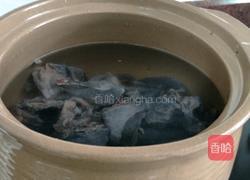 熟地黑豆乌鸡汤的做法图解9