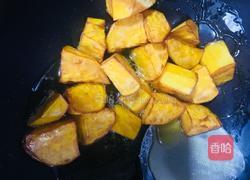 拔丝地瓜的做法图解8