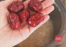 冰糖银耳莲子羹的做法图解4