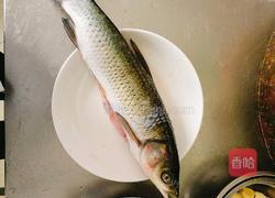 回锅鱼片的做法图解1