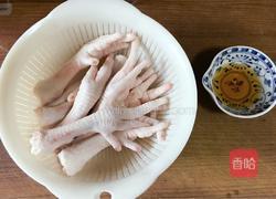 眉豆香菇煲鸡脚汤的做法图解1