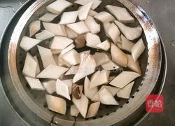 杏鲍菇炒肉的做法图解3