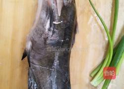 黄骨鱼嫩汤的做法图解1