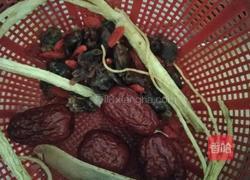 乳鸽汤的做法图解3