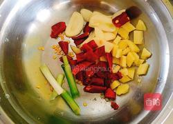 土豆炒肉丝的做法图解2