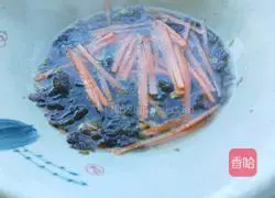 Illustration of how to make corn and meat wontons 12