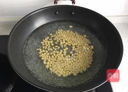黄豆芽炒肉的做法图解4