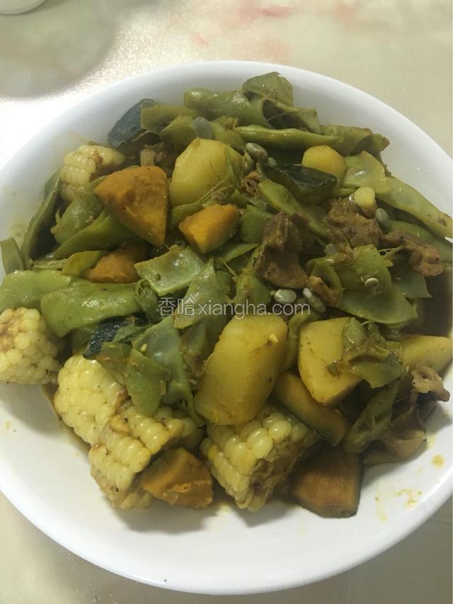 加入海鲜酱油，大火收汁，出锅！