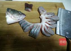 孔雀开屏鲈鱼的做法图解2