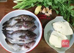 黑鱼豆腐汤的做法图解1