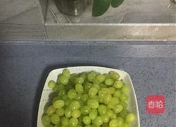 鲜榨新疆葡萄汁的做法图解2