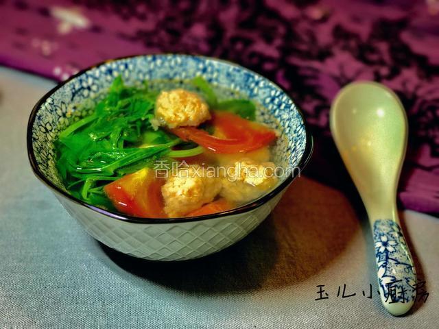 豌豆尖肉丸汤