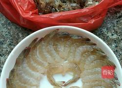 虾仁炒丝瓜的做法图解1