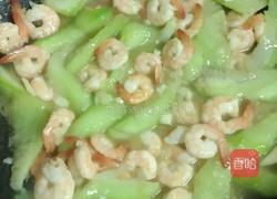 虾仁炒丝瓜的做法图解8