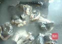 花旗参炖乌鸡的做法图解2