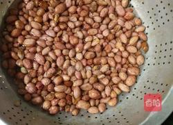 油炸花生米的做法图解1