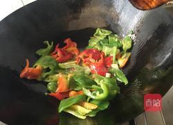 青椒溜肉片的做法图解7