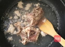 筒骨冬瓜汤的做法图解2