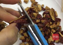 养生姜枣膏的做法图解1