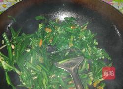 青椒炒韭菜的做法图解3