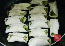 锅贴的做法图解5