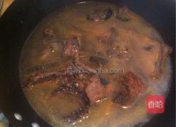 香菇黄豆炖鸡骨的做法图解4